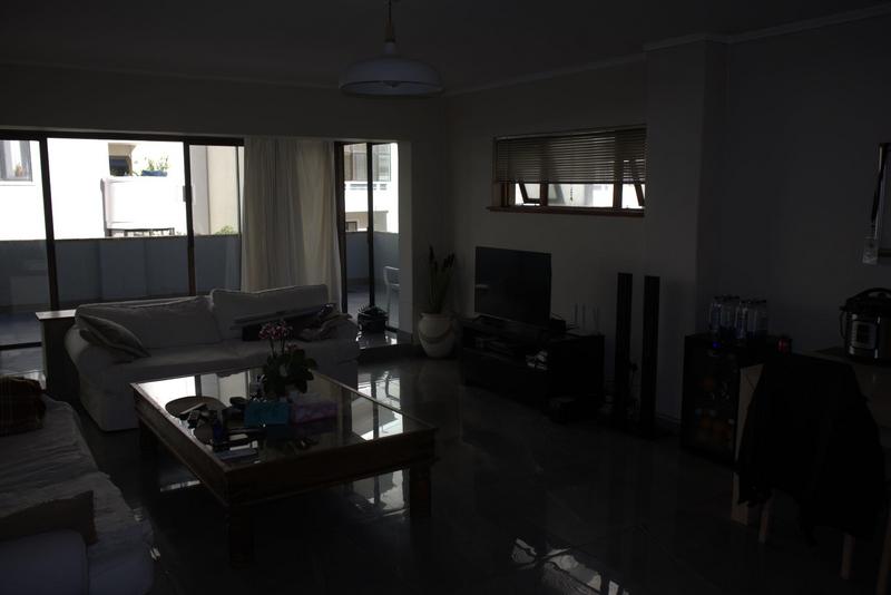 To Let 2 Bedroom Property for Rent in Sea Point Western Cape